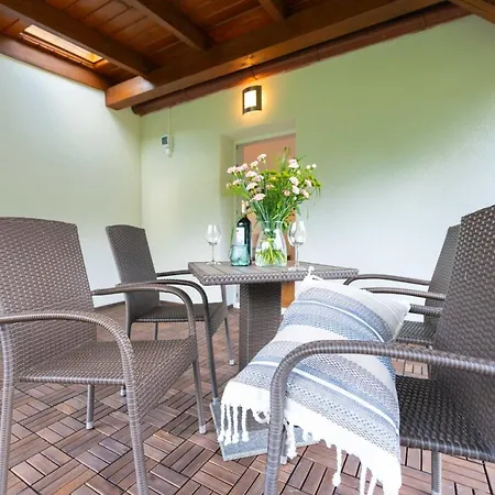 Apartamenty 39 Z Pieknym Ogrodem Ustron Exterior photo