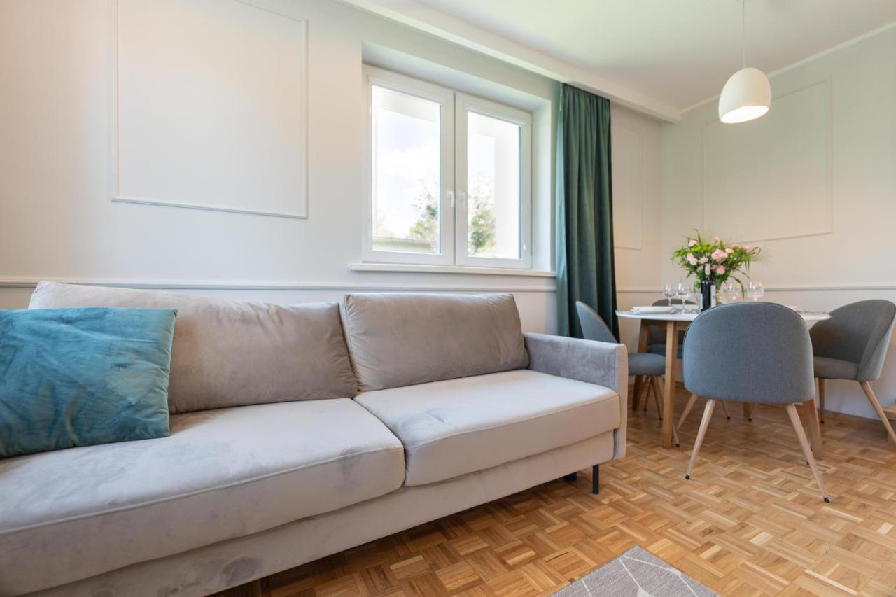 39 Z Pieknym Ogrodem Apartment
